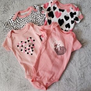 CK 4 heart bodysuits